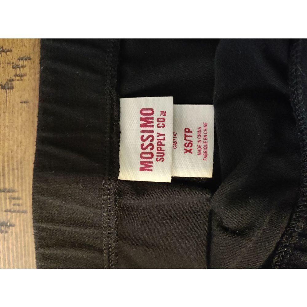Mossimo Mini Skirt - Picture 3 of 4